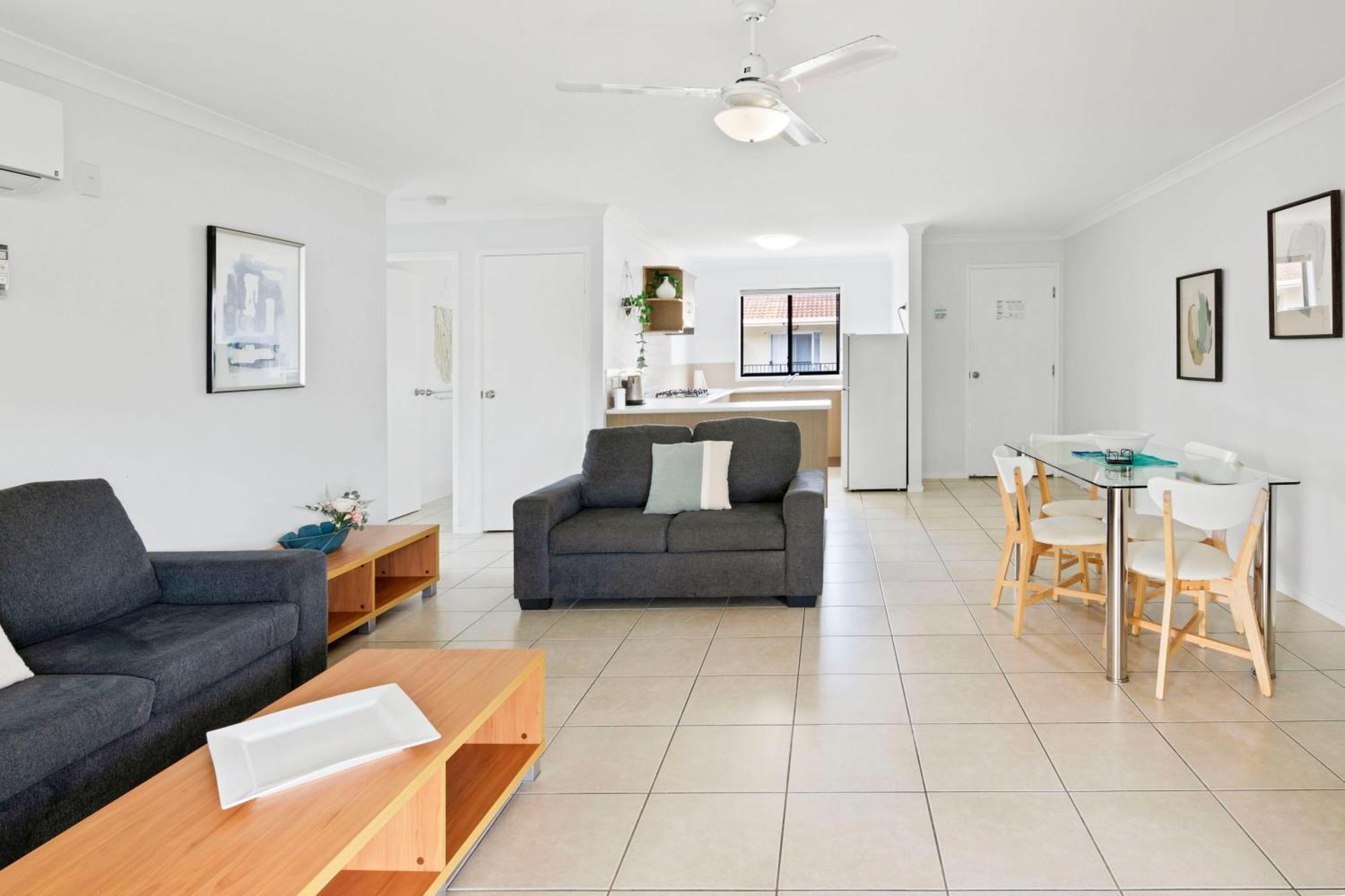 خليج هيرفي Arlia Sands Apartments الغرفة الصورة